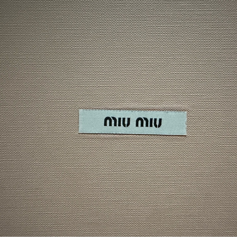 🦄 Miu Miu sequin mini bag 🦄 - Picture 12 of 17